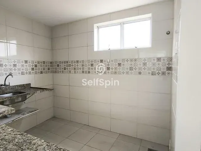 Casa 2 quartos e 2 banheiros, para alugar, no bairro Icaraí em Niterói