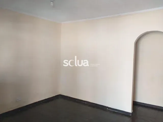Casa com 250m² 3 quartos e 1 banheiro, à venda, no bairro Jardim Denadai (Nova Veneza) em Sumaré