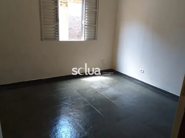 Casa com 250m² 3 quartos e 1 banheiro, à venda, no bairro Jardim Denadai (Nova Veneza) em Sumaré