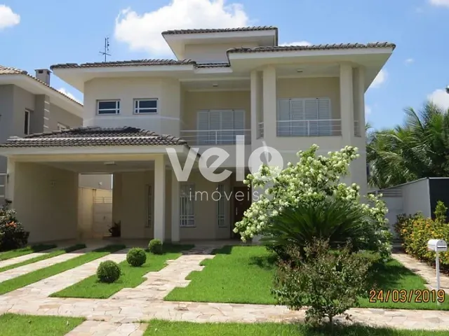 Casa com 418m² 4 quartos e 5 banheiros, à venda, no bairro Vila Costa em Taubaté
