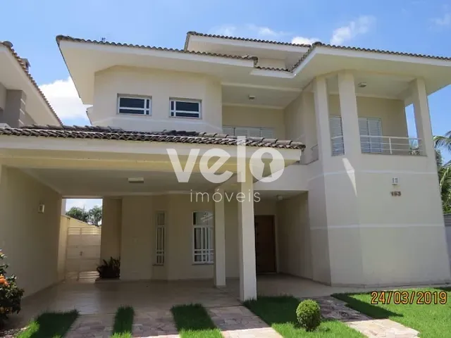 Casa com 418m² 4 quartos e 5 banheiros, à venda, no bairro Vila Costa em Taubaté
