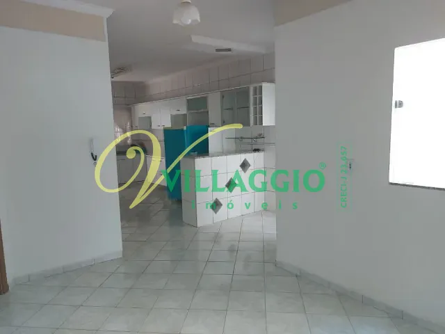 Casa com 243m² 3 quartos e 2 banheiros, à venda, no bairro Parque das Flores II em São José do Rio Preto