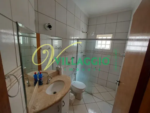 Casa com 243m² 3 quartos e 2 banheiros, à venda, no bairro Parque das Flores II em São José do Rio Preto