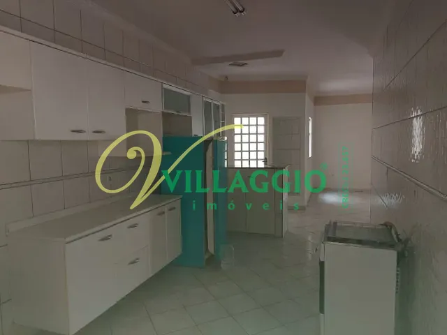 Casa com 243m² 3 quartos e 2 banheiros, à venda, no bairro Parque das Flores II em São José do Rio Preto