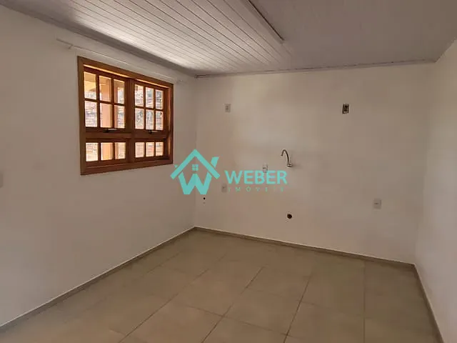 Casa com 65m² 2 quartos e 1 banheiro, para alugar, no bairro Guarani em Novo Hamburgo