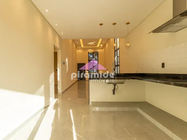 Casa com 250m² 3 quartos e 3 banheiros, à venda, no bairro Residencial Alta Vista 1 em Caçapava