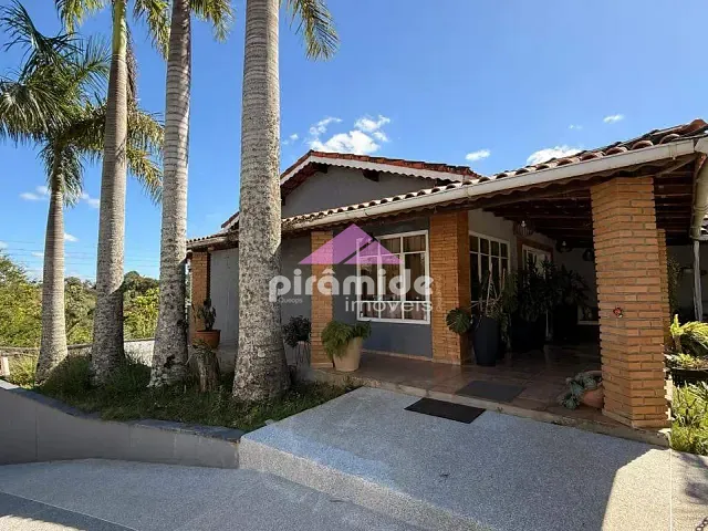 Casa com 1148m² 3 quartos e 4 banheiros, à venda, no bairro Lambari em Guararema