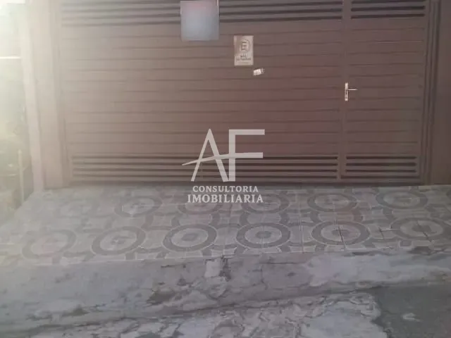 Casa com 125m² 2 quartos e 1 banheiro, à venda, no bairro Residencial D Napoli em Taubaté