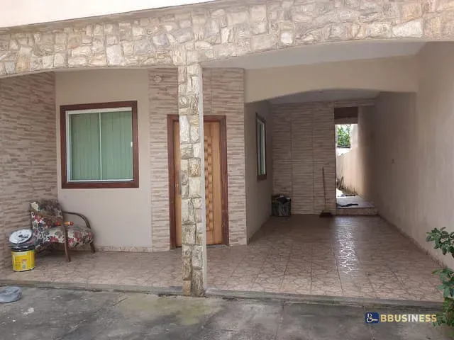 Casa com 180m² 2 quartos e 1 banheiro, à venda, no bairro Parque Tropical em Campos dos Goytacazes