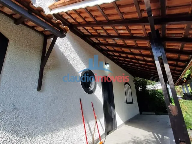 Casa com 360m² 3 quartos e 2 banheiros, à venda, no bairro Moinho de Vento em Barra Mansa