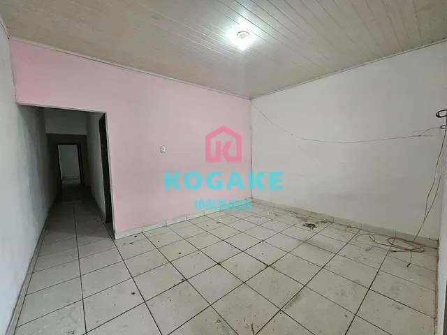 Casa com 90m² 2 quartos e 1 banheiro, para alugar, no bairro Monte Castelo em São José dos Campos