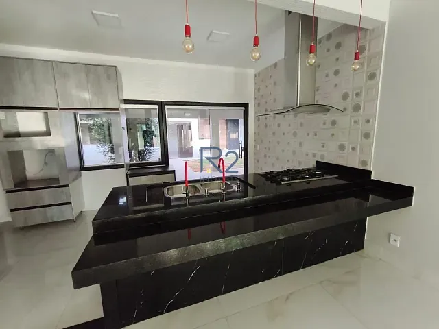 Casa com 1000m², à venda, no bairro Vicente Pires em Vicente Pires