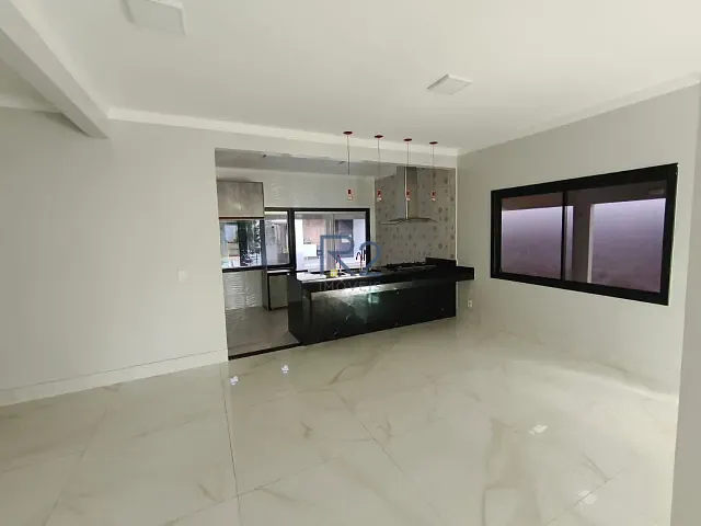 Casa com 1000m², à venda, no bairro Vicente Pires em Vicente Pires