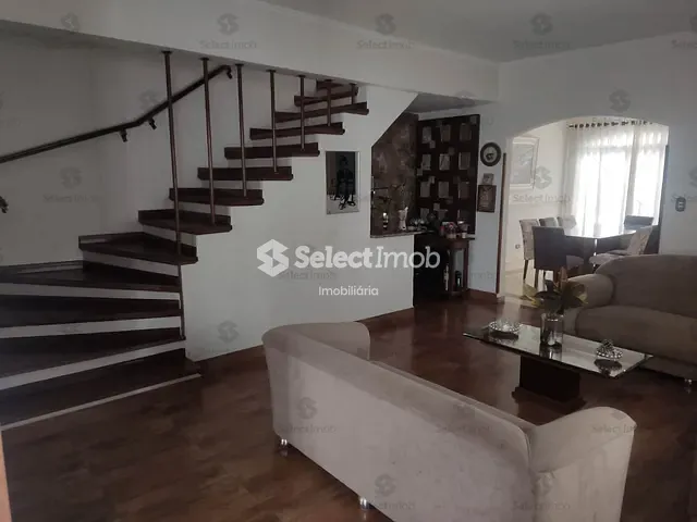 Sobrado com 500m² 4 quartos e 3 banheiros, à venda, no bairro Santa Maria em Santo André