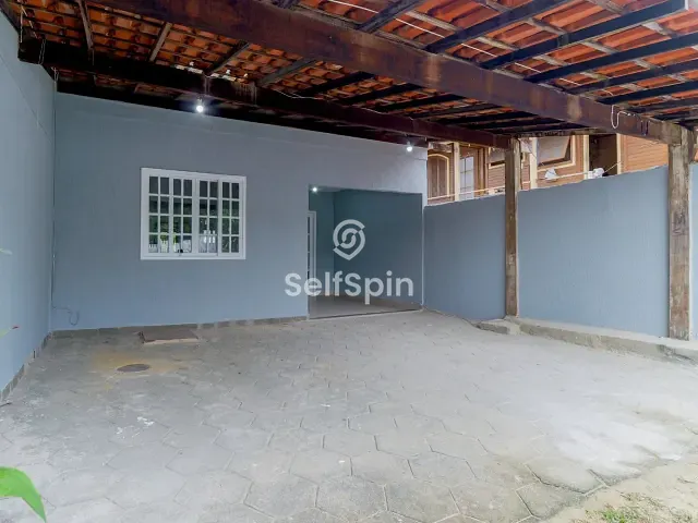 Casa 3 quartos e 2 banheiros, para alugar, no bairro Vila Progresso em Niterói