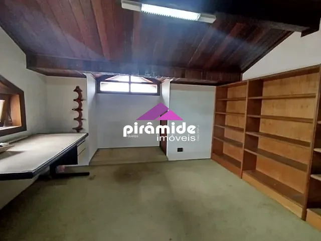 Casa 5 quartos e 6 banheiros, à venda, no bairro Jardim Aquárius em São José dos Campos