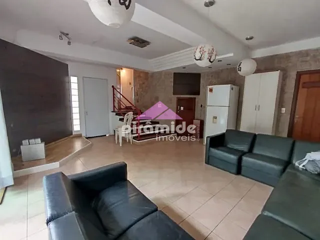 Casa 5 quartos e 6 banheiros, à venda, no bairro Jardim Aquárius em São José dos Campos