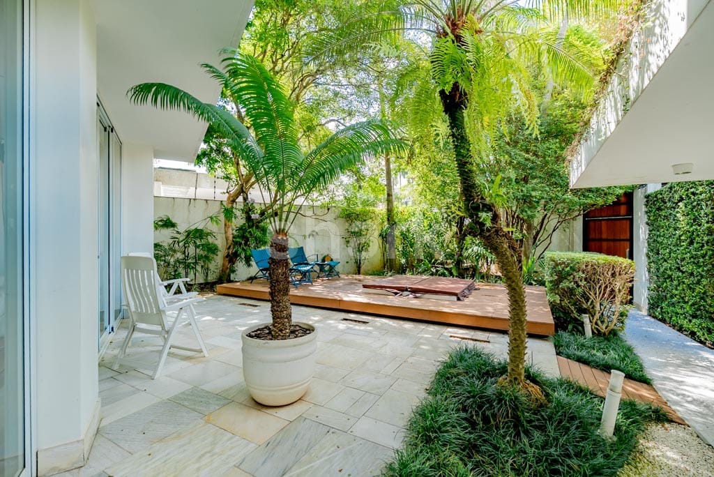 Casa em Alto de Pinheiros — foto 1
