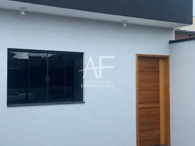 Casa com 140m² 2 quartos e 3 banheiros, à venda, no bairro Jardim do Lago I em Taubaté