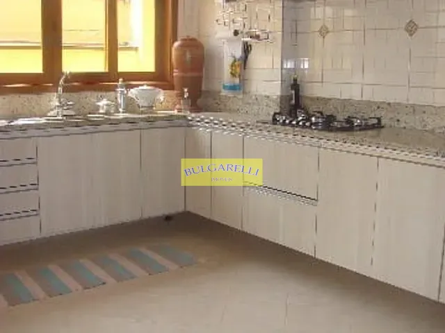 Casa com 280m² 3 quartos e 4 banheiros, à venda, no bairro CENTRO em Jundiai