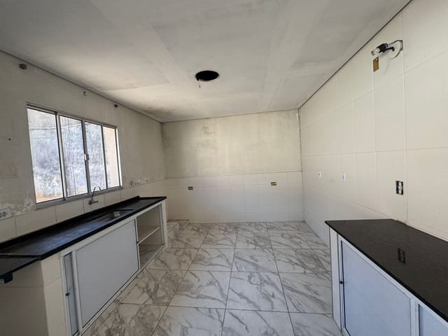 Casa 2 quartos e 1 banheiro, à venda, no bairro Jardim Maracanã em Campinas
