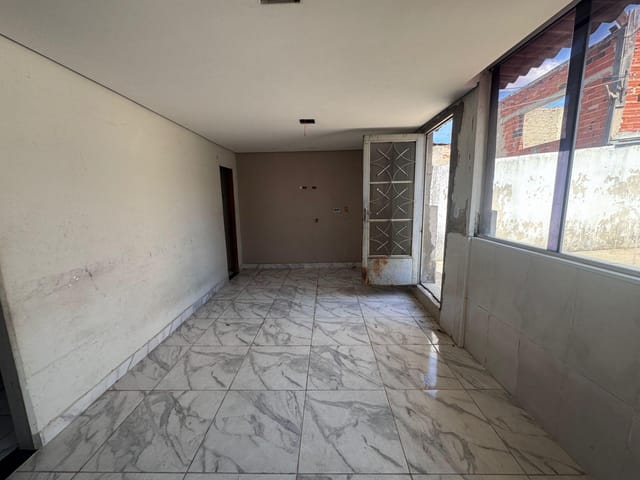 Casa 2 quartos e 1 banheiro, à venda, no bairro Jardim Maracanã em Campinas