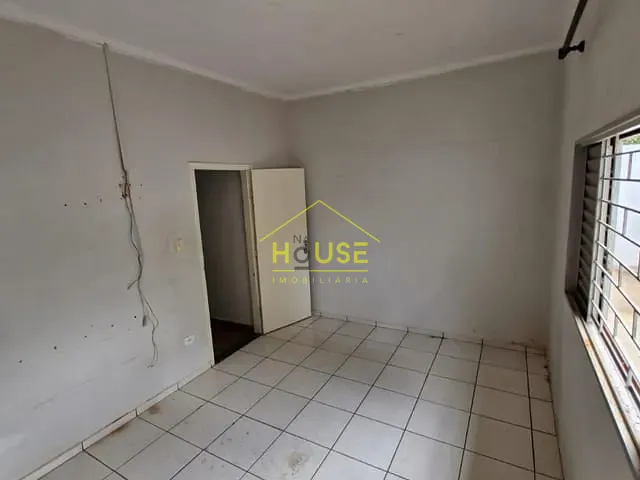 Casa 3 quartos e 2 banheiros, à venda, no bairro Jardim Bela Vista em Fernandópolis