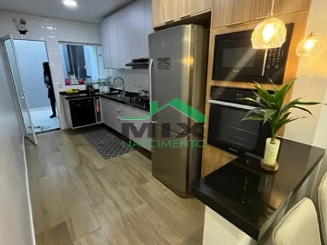 Casa com 125m² 2 quartos e 1 banheiro, à venda ou para alugar, no bairro Taboão em São Bernardo do Campo