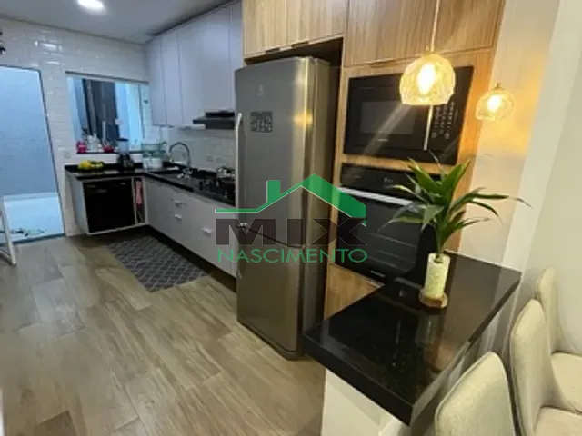 Casa com 125m² 2 quartos e 1 banheiro, à venda ou para alugar, no bairro Taboão em São Bernardo do Campo