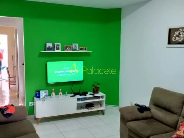 Casa 2 quartos e 2 banheiros, à venda, no bairro Jardim Santa Tereza em Taubaté