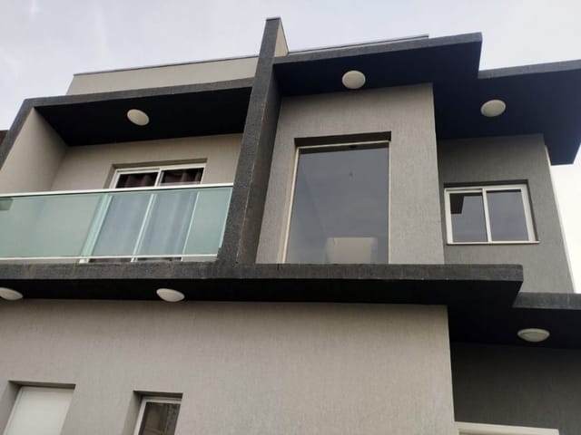 Casa com 175m² 3 quartos e 5 banheiros, à venda, no bairro Portais (Polvilho) em Cajamar
