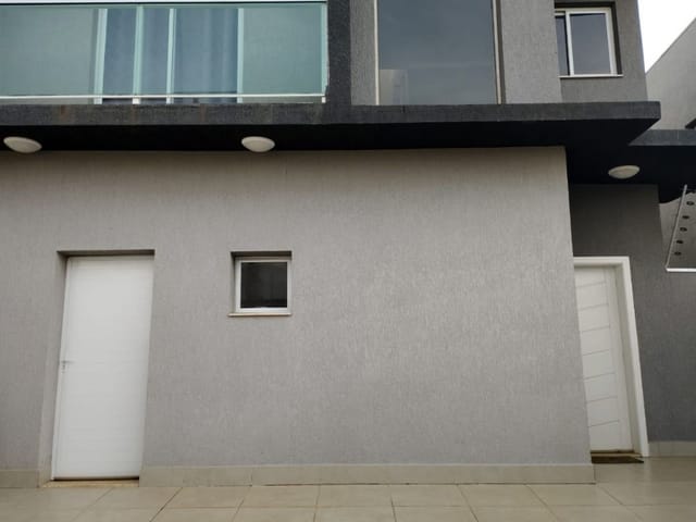 Casa com 175m² 3 quartos e 5 banheiros, à venda, no bairro Portais (Polvilho) em Cajamar