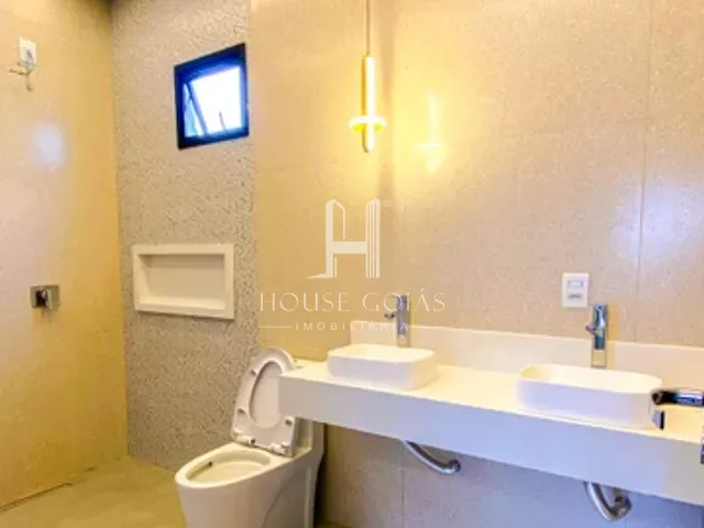 Casa com 360m² 4 quartos e 5 banheiros, à venda, no bairro Terras Alpha Residencial 1 em Senador Canedo