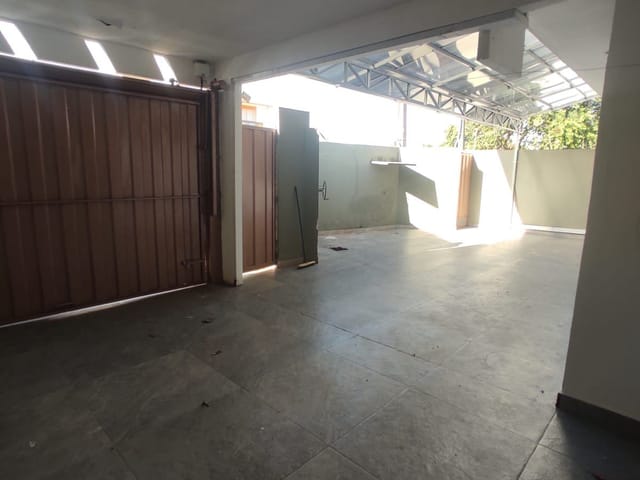 Foto do Casa - Casa para locação, 04 quartos (02 suítes), Piscina, 351 m² util, JD Quebec, Londrina, PR | ZBM NEGOCIOS IMOBILIARIOS