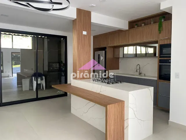 Casa 3 quartos e 3 banheiros, para alugar, no bairro Urbanova I em São José dos Campos