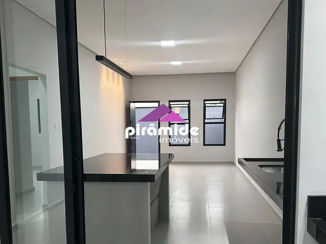 Casa com 180m² 3 quartos e 2 banheiros, à venda, no bairro Residencial Amor em Caçapava