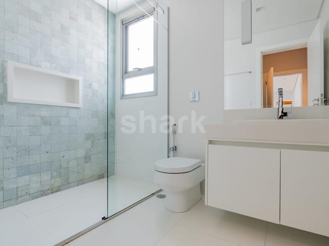 Casa com 807m² 5 quartos e 7 banheiros, à venda ou para alugar, no bairro Alphaville em Santana de Parnaíba