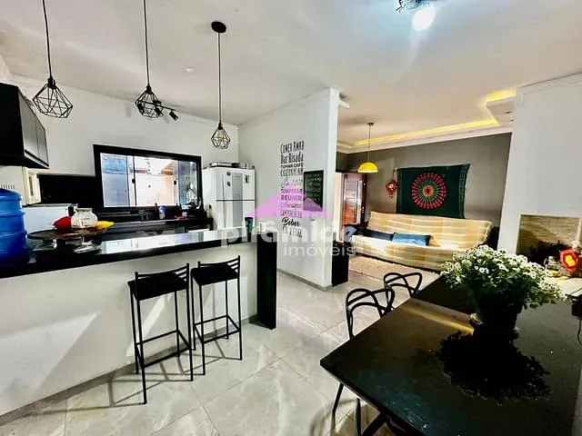Casa com 150m² 2 quartos e 2 banheiros, à venda, no bairro Jardim Santa Júlia em São José dos Campos