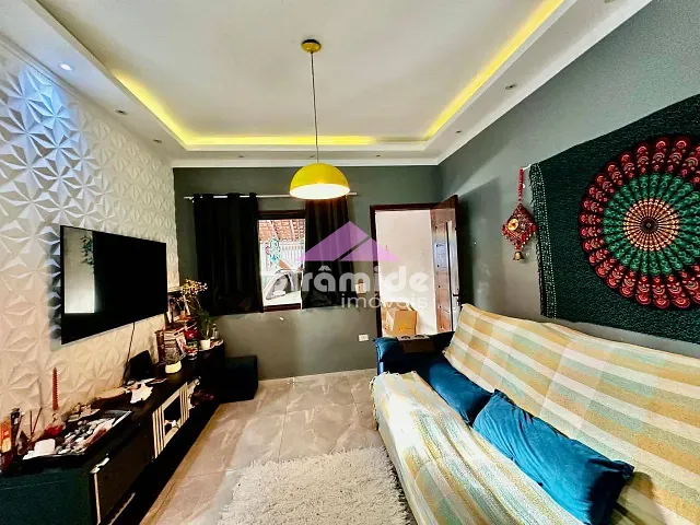 Casa com 150m² 2 quartos e 2 banheiros, à venda, no bairro Jardim Santa Júlia em São José dos Campos