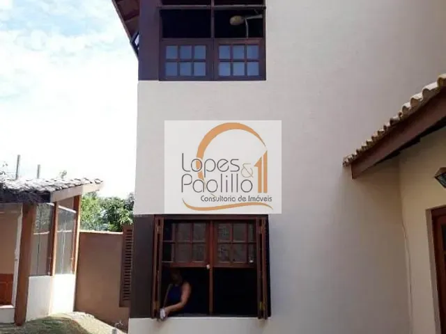 Casa com 600m² 4 quartos e 3 banheiros, à venda, no bairro Parque Arco Iris em Atibaia