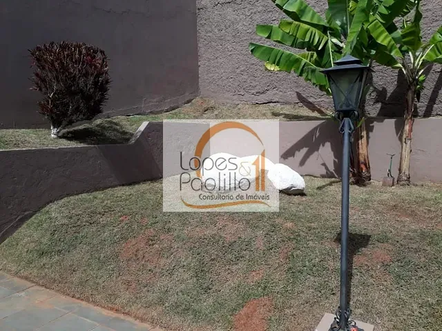 Casa com 600m² 4 quartos e 3 banheiros, à venda, no bairro Parque Arco Iris em Atibaia