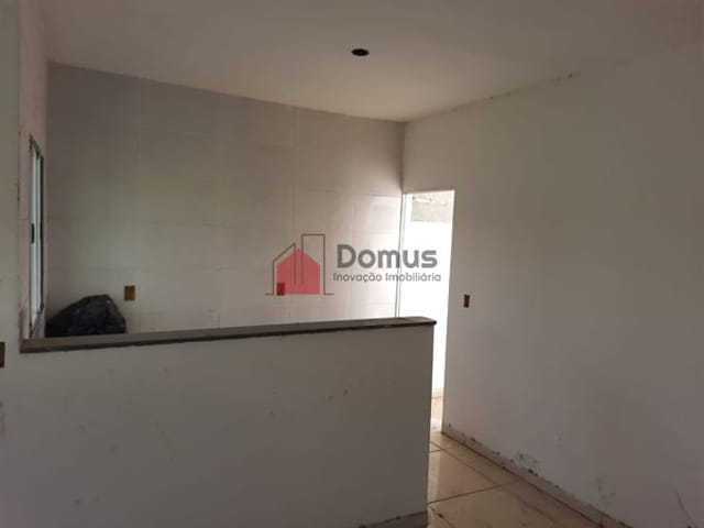 Casa com 125m² 2 quartos e 1 banheiro, à venda, no bairro Residencial e Comercial Portal dos Eucaliptos em Pindamonhangaba