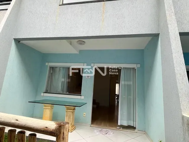 Casa 2 quartos e 3 banheiros, à venda, no bairro Ipitanga em Lauro de Freitas