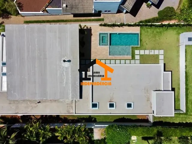 Casa com 1035m² 4 quartos e 2 banheiros, à venda, no bairro Jardim São Marcos em Itatiba