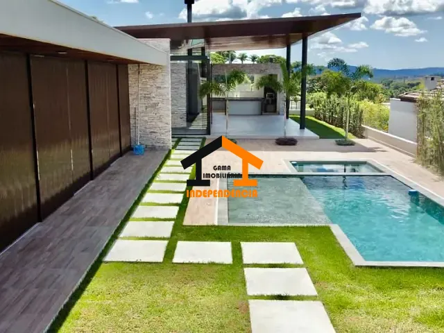 Casa com 1035m² 4 quartos e 2 banheiros, à venda, no bairro Jardim São Marcos em Itatiba