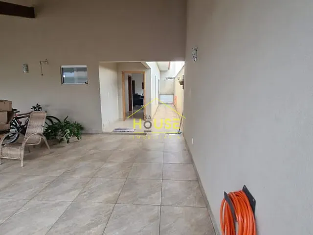 Casa com 250m² 3 quartos e 3 banheiros, à venda, no bairro Jardim Residencial Eulália em Votuporanga