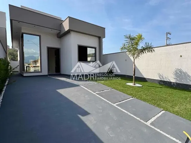 Casa 2 quartos e 2 banheiros, à venda, no bairro Alto Aririú em Palhoça