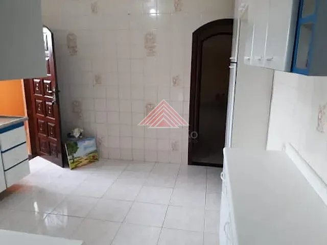 Casa com 150m² 3 quartos e 3 banheiros, à venda, no bairro Jardim Zaira em Mauá