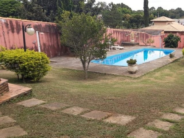 Casa com 700m² 2 quartos e 3 banheiros, à venda, no bairro Colina (Caucaia do Alto) em Cotia