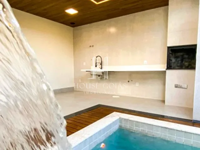 Casa com 371m² 4 quartos e 5 banheiros, à venda, no bairro Terras Alpha Residencial 2 em Senador Canedo